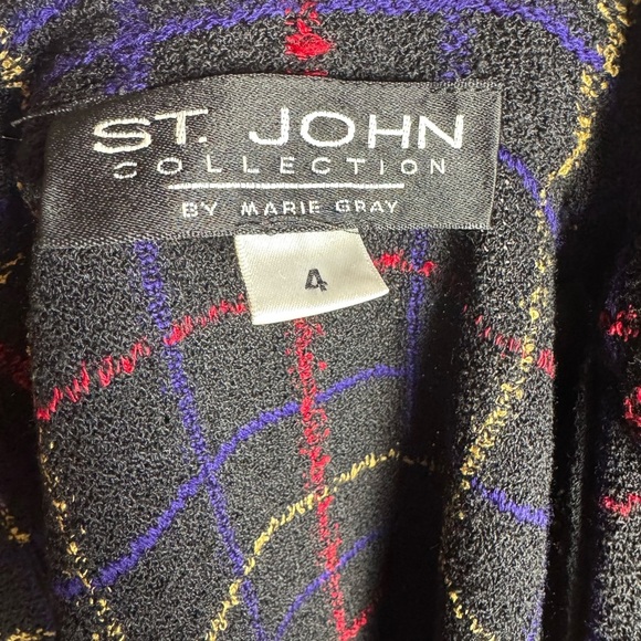 St. John Black Plaid Zip Blazer Size 4 - Picture 3 of 8